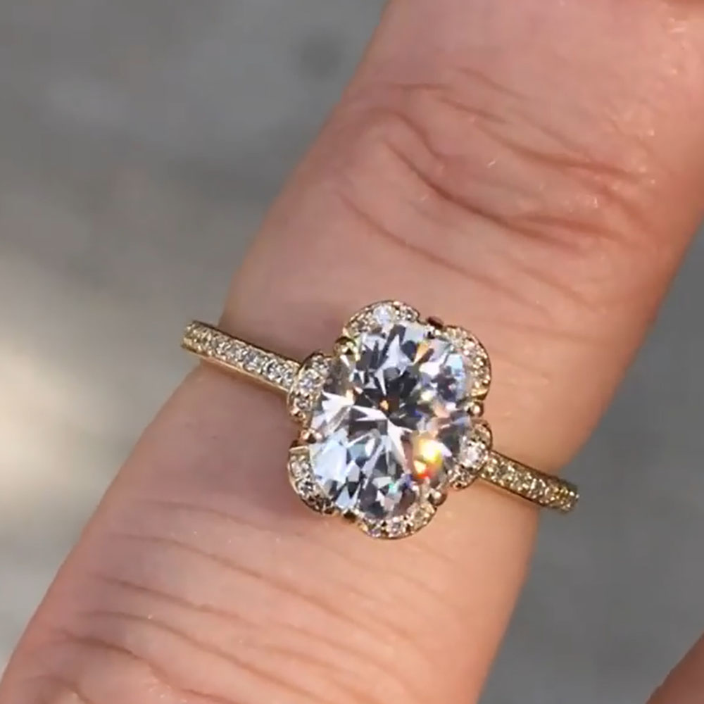 Изготовленное на заказ твердое – обзор и цена Moissanite Engagement Ring 1 Carat